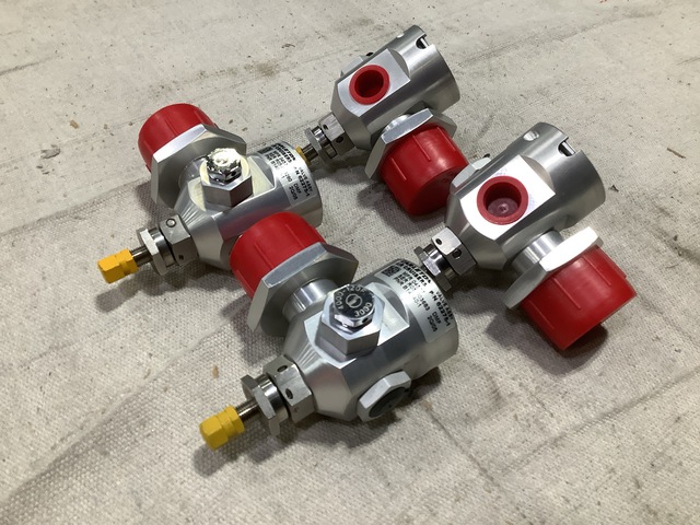 (4) Carleton Air Cruisers 62275-1 Valve Assemblies