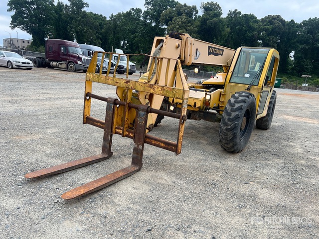 1988 Pettibone 8044 Telehandler