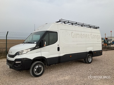 2018 Iveco 35S16 Fourgon cargo