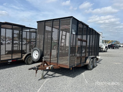 2014 CM 16 ft T/A Trash Utility Trailer