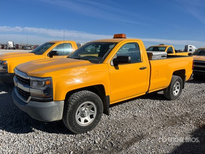 2016 Chevrolet Silverado 1500 4x2 Pickup