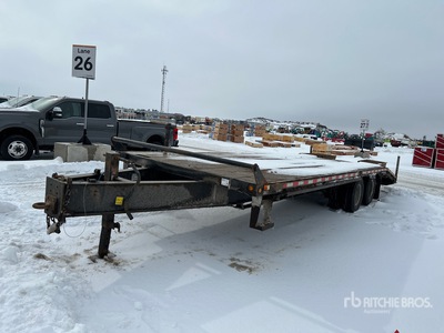 2020 Canada Trailers 32 ft T/A Przyczepa do sprzętu