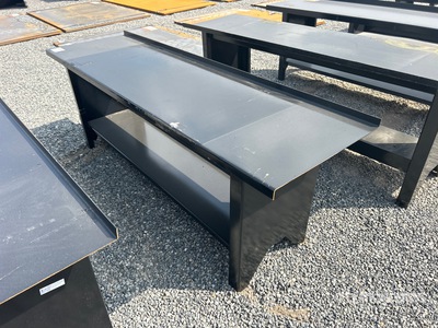 2025 Kit Containers WB-90-243 26 in x 90 in Établi de travail (Unused)