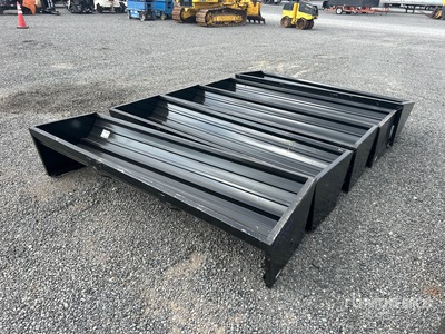 Quantity of (5) 2025 Kit Containers CF-90-V2025 Livestock Feeder (Unused)