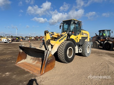 2020 Komatsu WA270-8 Wheel Loader