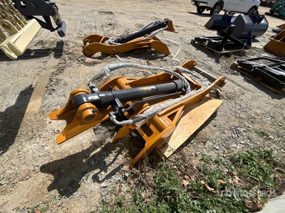 2026 Warrior WCHT320 20-25T Excavator Thumb - Fits CAT 320 (Unused)