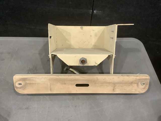 (28) DRS 170442-2 Antenna Support Bases