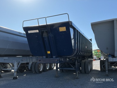 2009 Fruehauf 27 ft 7 in Tri/A Remolque de Volteo / End Dump Trailer