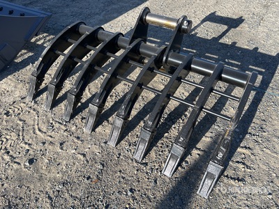 2026 Warrior 1200 mm Q/C مشط الحفارة - Fits 8 Ton (Unused)