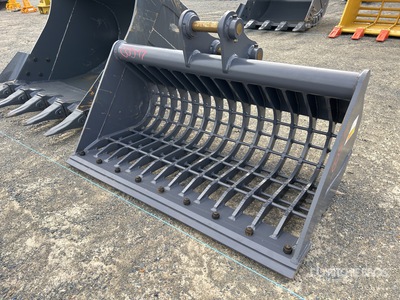 2026 Warrior 1320 mm Q/C Cleanup Baggerlöffel - Fits 5 - 6 Ton (Unused)