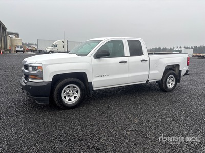 2016 Chevrolet Silverado 1500 4x2 Crew Cab Pickup