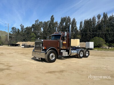 2018 Peterbilt 389 6x4 Heavy Haul Day Cab Truck Tractor