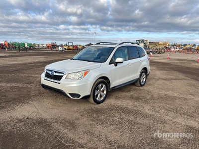2015 Subaru Forester AWD を見 SUV