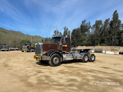 2019 Peterbilt 367 6x4 Heavy Haul T/A Dagcabine Trekker