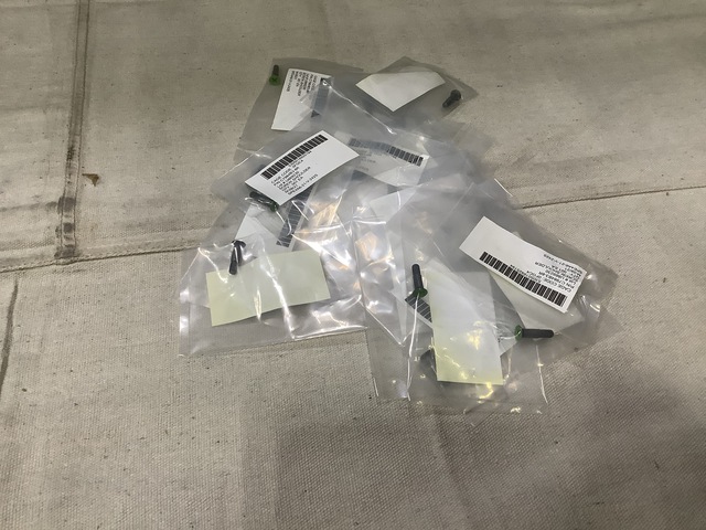 (4,051) Sey Tec C7984B3-8R Shoulder Screws