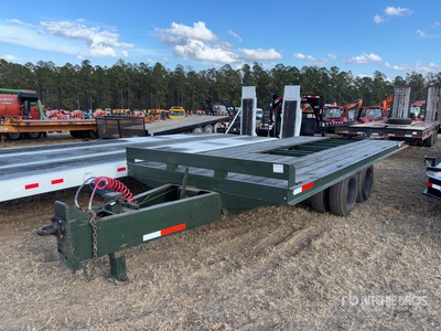 19 ft T/A トレーラー