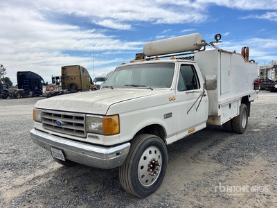 1990 Ford F-450 4x2 Utiliteits vrachtwagen