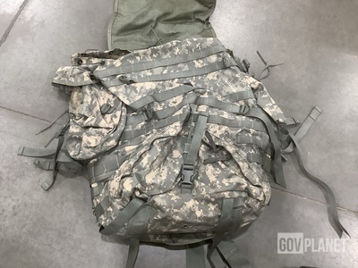 (73) Large Field Packs