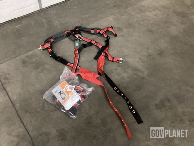 (2) MSA EVOTECH Vest Style Harnesses