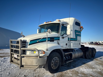 2015 Mack CXU613 6x4 تراكتور شاحنة كابينة النوم (ثنائية المحور)