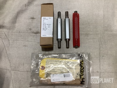 (25) Lockheed Martin 1220B0079 Plain Studs