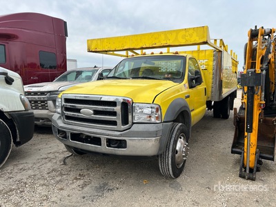 2005 Ford F-450 XL 4x2 Camion de service