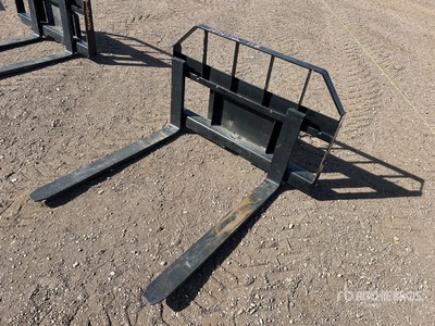 42 in Skid Steer Forks (Unused)