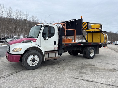 2007 Freightliner M2 106 4x2 Ciężarówka z tłumikiem