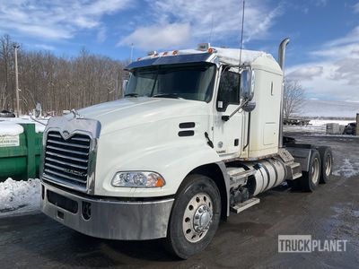 2016 Mack CXU613 6x4 T/A Sleeper Truck Tractor