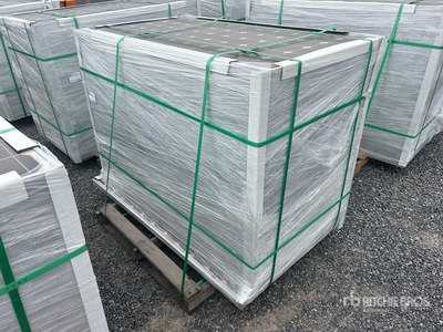 Quantity of (24) Solar Panels 産業関連 - その他