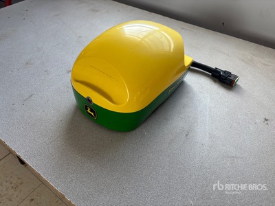 John Deere StarFire 6000 GNSS Receiver