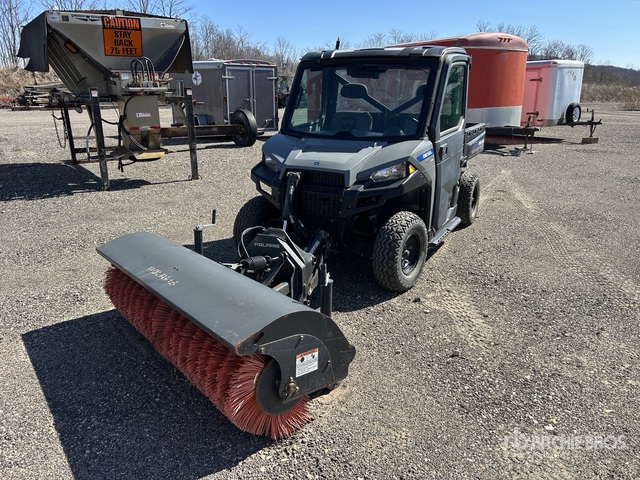 2013 Polaris Brutus 2013 Polaris Brutus 4X4 Utility Vehicle