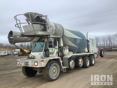 2003 Oshkosh 12x6 Front Discharge Mixer Truck