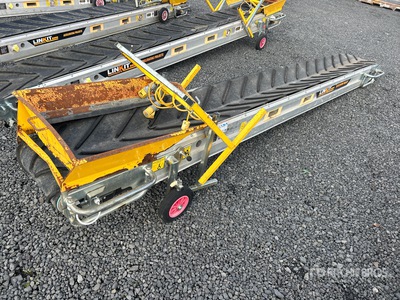 2022 Interquip 44 17 in x 14 ft Portable Transfer Transportador