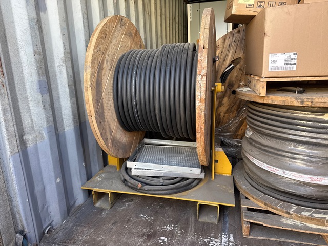 Omni 500 ft Copper Cable Reel (Unused)
