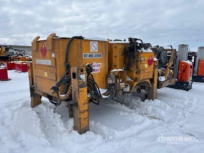 2014 MacLean FL 3 Fuel Truck Body