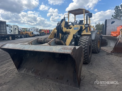 2005 Komatsu WA250-5 Chargeuse sur pneus