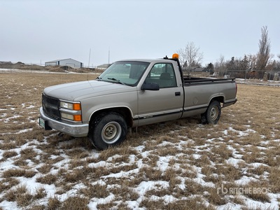 1998 Chevrolet 1500 Cheyenne 4x2 Pickup