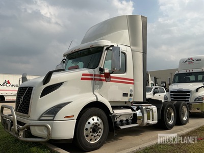 2020 Volvo VNR64T 6x4 T/A Day Cab Truck Tractor
