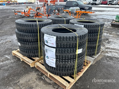 Quantity of (16) MegaMile PTT 11R22.5 Opony (Unused)