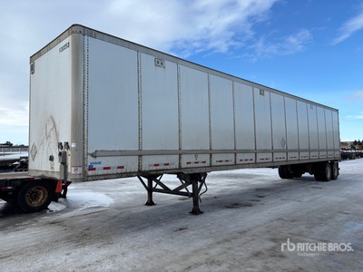 2012 Vanguard 53 ft x 102 in T/A Van Trailer