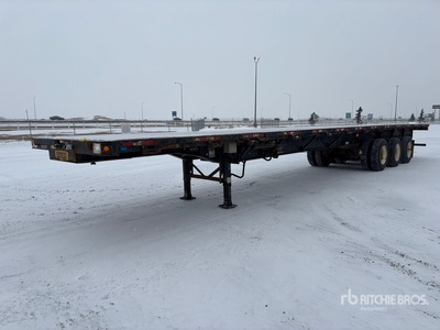 2014 Manac 53 ft Tri/A 53 ft Extendable Flatbed Trailer