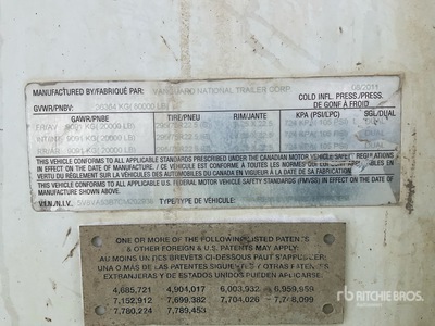 2012 Vanguard 53 ft x 102 in Tri/A Heated Van Trailer