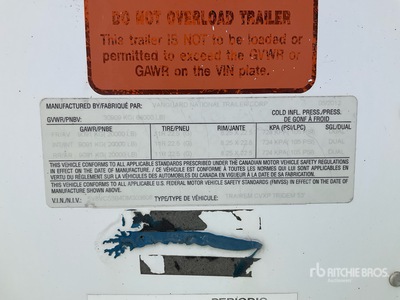 2013 Vanguard 53 ft x 102 in Tri/A Van Trailer