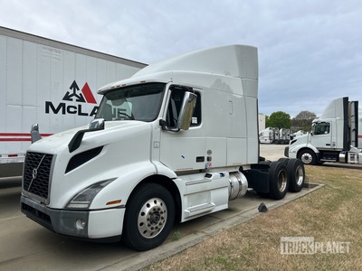 2020 Volvo VNR 6x4 Day Cab Truck Tractor