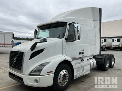 2020 Volvo VNR 6x4 T/A Slaapcabine Trekker