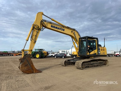 2013 Komatsu PC 240LC-10 Tracked Excavator