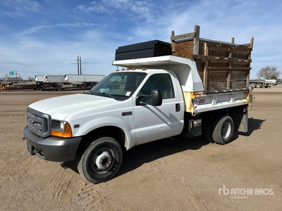 2000 Ford F-350 XL 4x4 Dump Truck