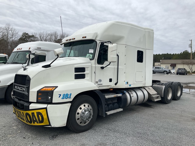2020 Mack Anthem 6x4 T/A Sleeper Truck Tractor