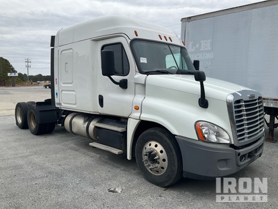 2019 Freightliner Cascadia 125 6x4 T/A Sleeper Truck Tractor (Inoperable)